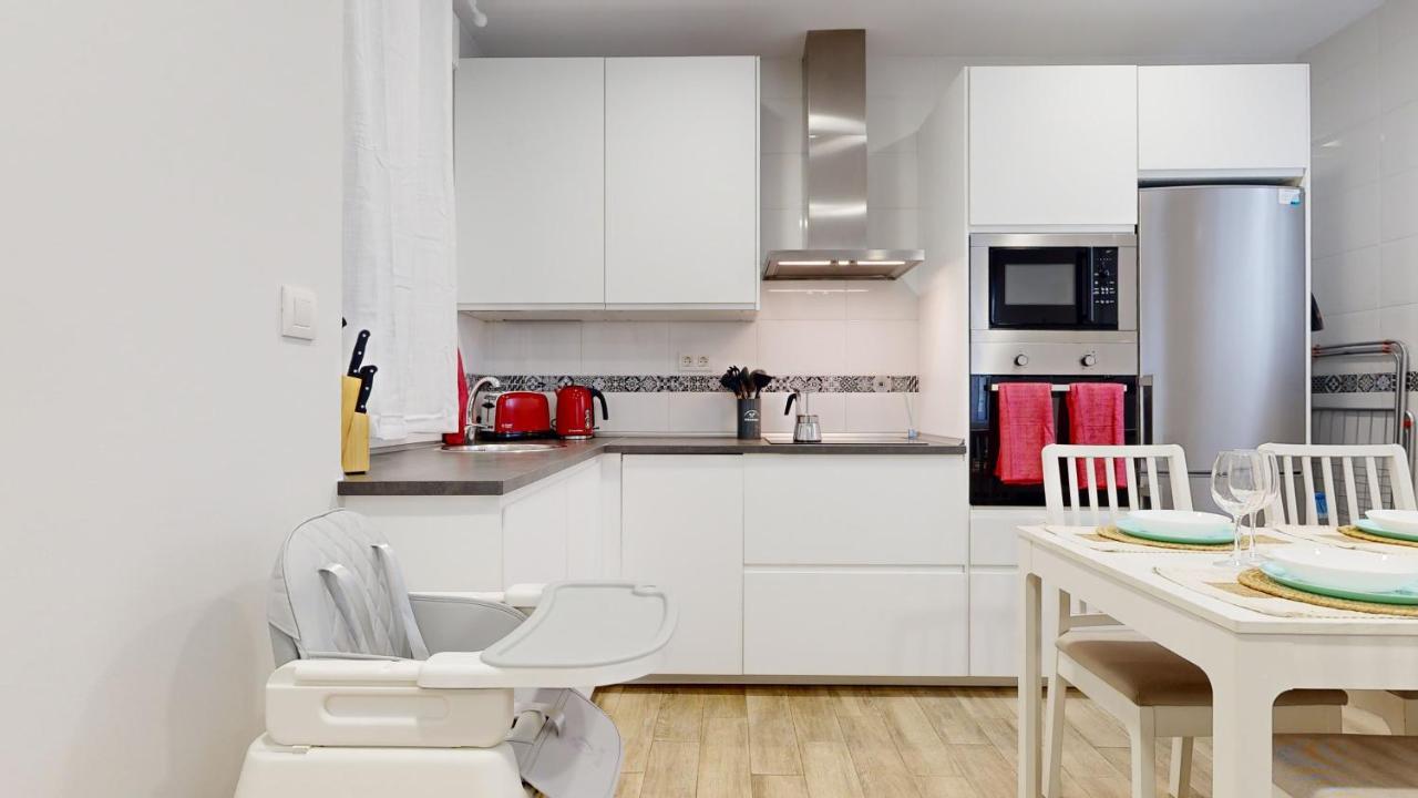 Viana Vivienda Turistica Moderna Y Reformada Con Wifi Apartman Bilbao Kültér fotó