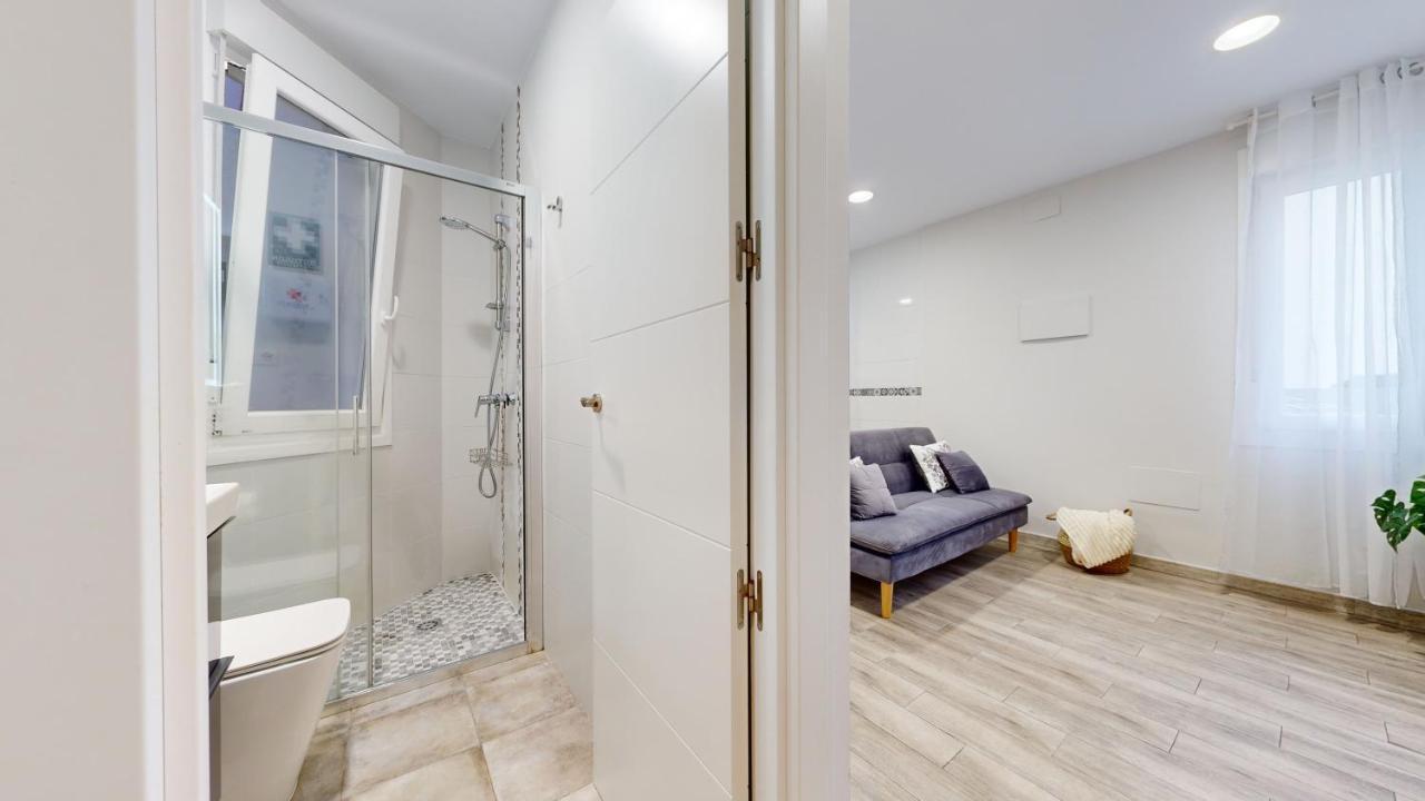Viana Vivienda Turistica Moderna Y Reformada Con Wifi Apartman Bilbao Kültér fotó