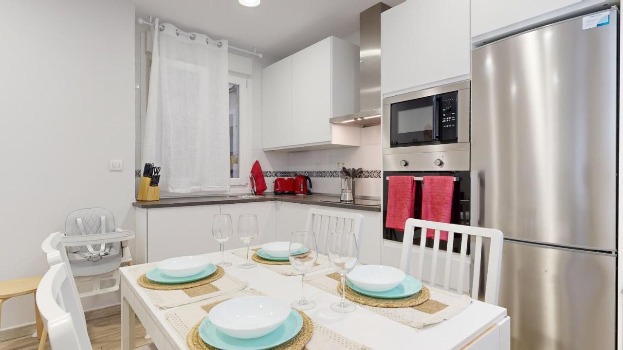 Viana Vivienda Turistica Moderna Y Reformada Con Wifi Apartman Bilbao Kültér fotó